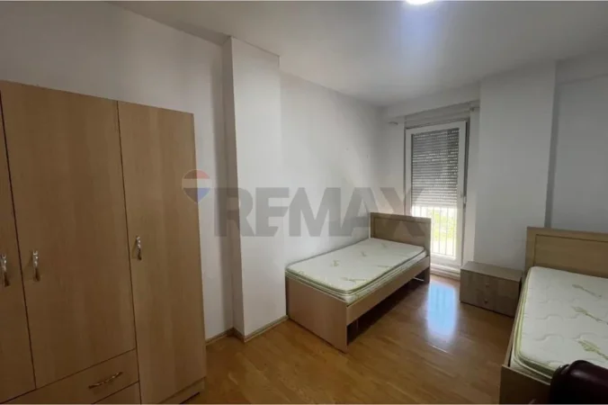 Tirane, jepet me qera apartament 2+1 Kati 0, 75 m² 600 € (Qyteti Studenti, Tiranë)