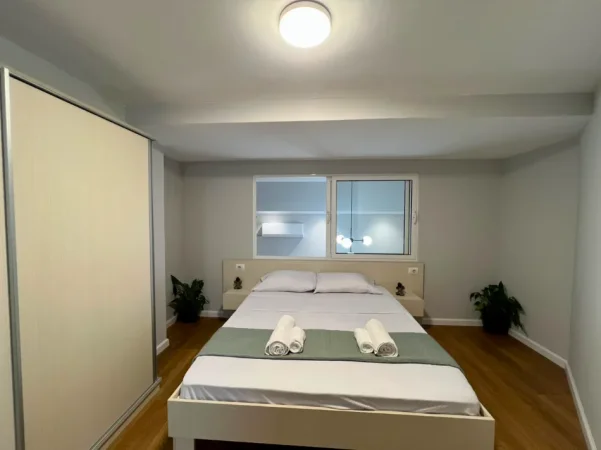 Tirane, shitet apartament duplex Dublex , 66 m² 128.000 € (Liqeni i Thatë)