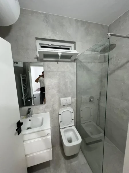 🏡 Jepet me Qera Apartament 2+1 ne 5 Maji tek Concord Center,  550 mije leke