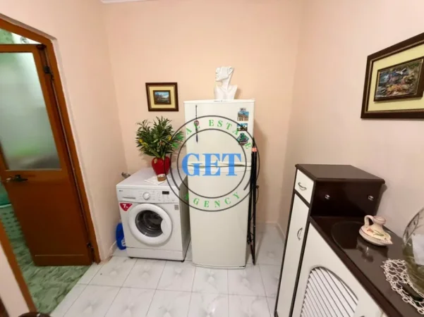 Durres, jepet me qera apartament 1+1 Kati 2, 60 m² 300 € (Lagjja 16, Durrës)