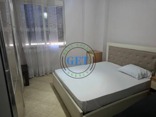 Durres, jepet me qera apartament 2+1 Kati 4, 75 m² 400 € (poliklinika durres)