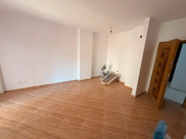 Durres, shitet apartament 1+1+Ballkon Kati 2, 65 m² 95.000 €