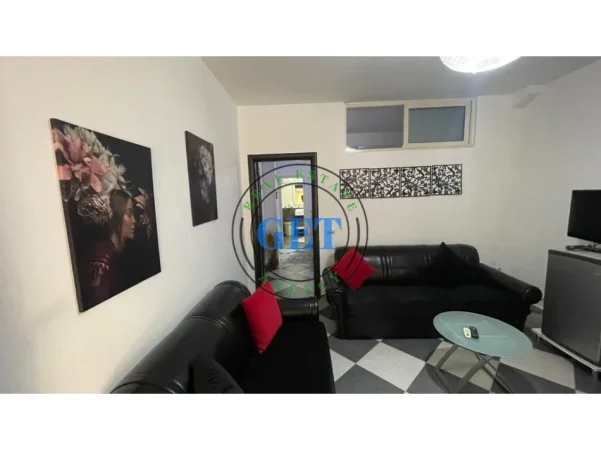 Durres, jepet me qera apartament 1+1 Kati 1, 85 m² 300 € (Shkëmbi i Kavajës,Durres)