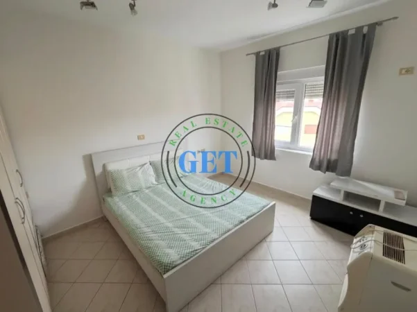 Durres, jepet me qera apartament 1+1 Kati 5, 65 m² 300 € (golem durres)