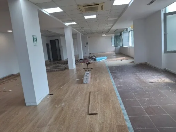 Tirane, jepet me qera zyre Kati 1, 540 m² 7.000 € (BLLOK)