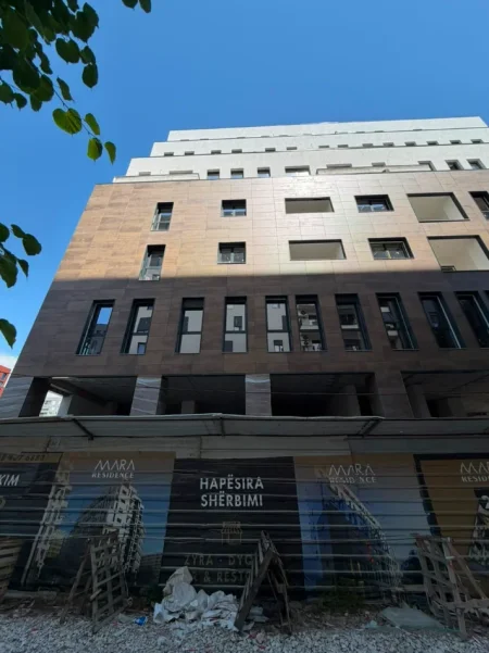Tirane, shitet apartament 2+1 Kati 8, 127 m² 209.800 € 