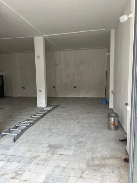 Tirane, jepet me qera ambjent biznesi Kati 0, 170 m² (RRUGA E DIBRES) MLS # 530581011-19