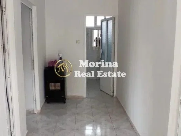 Tirane, jepet me qera apartament 2+1 Kati 2, 100 m² 450 € (Rruga Riza Cerova)