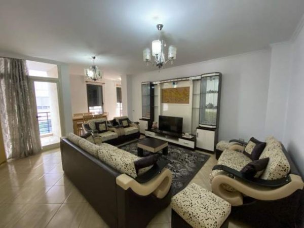 Tirane, shitet apartament 2+1 Kati 3, 1.237 m² 161000 Euro (Don Bosko)