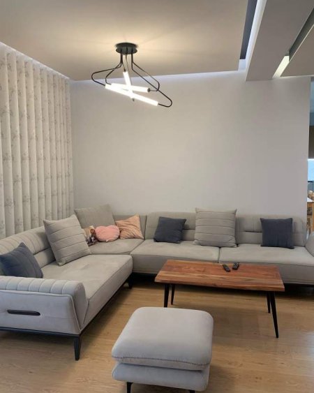 Tirane, jepet me qera apartament 2+1+BLK Kati 1, 120 m² 800 Euro (KODRA E DIELLIT)