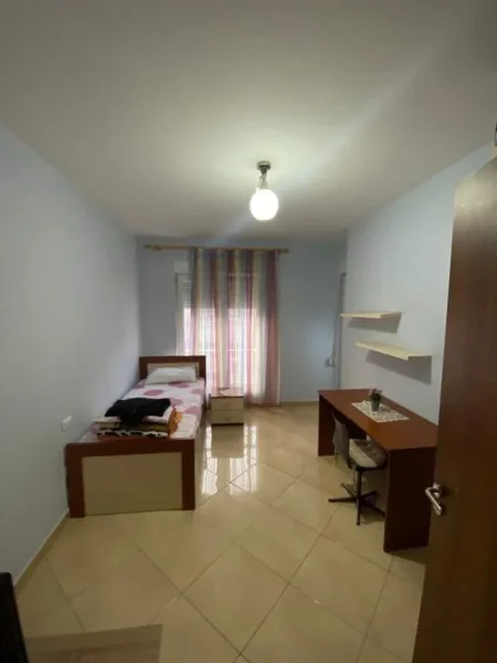 Tirane, shes apartament 2+1 110 m² 178.000 Euro (21 Dhjetori, Kompleksi Magnet)