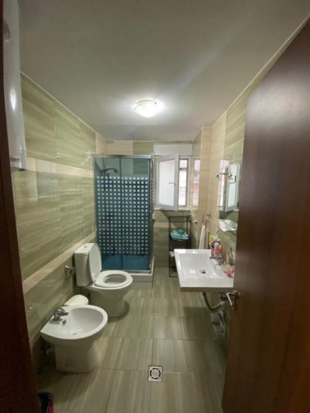 Tirane, shes apartament 2+1 110 m² 178.000 Euro (21 Dhjetori, Kompleksi Magnet)