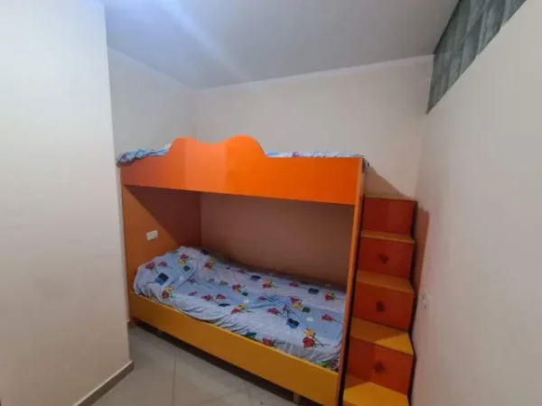 Tirane, jepet me qera apartament 2+1 Kati 2, 70 m² 450 Euro (Kodra e Diellit)