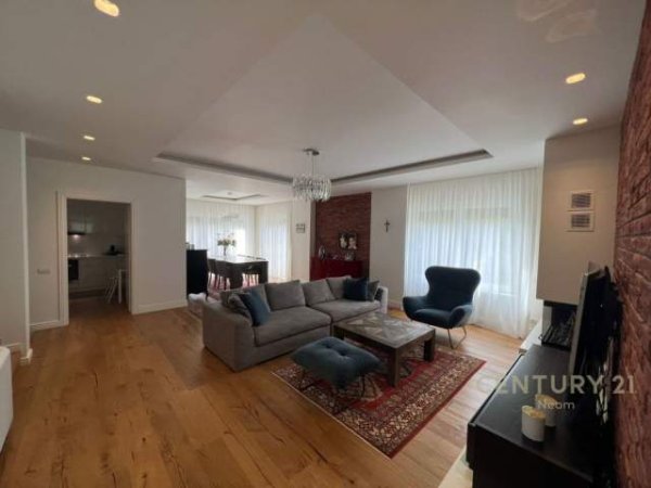 Tirane, shitet apartament 4+1+BLK Kati 3, 425 m² 1.200.000 Euro (Lundër, Lundër)