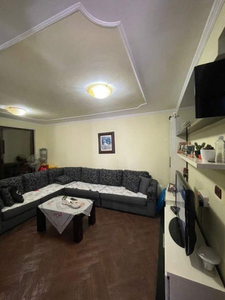 Tirane, shitet apartament 2+1+BLK Kati 5, 101 m² 208.000 Euro (prane Bankes BKT)