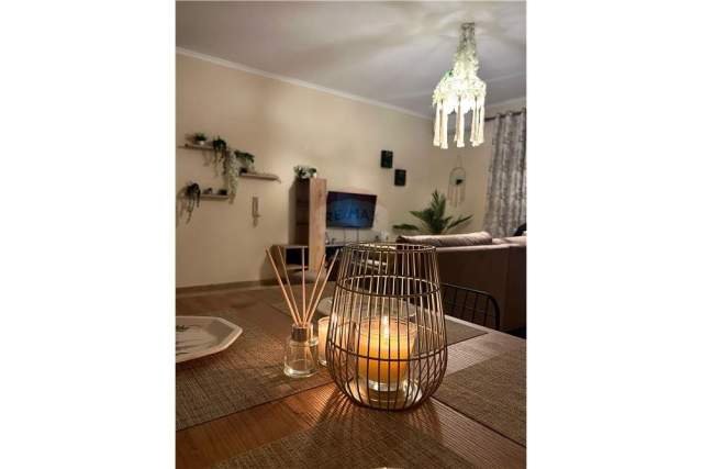 Tirane, jepet me qera apartament 2+1 Kati 4, 110 m² 600 Euro (Kompleksi Kolombo)