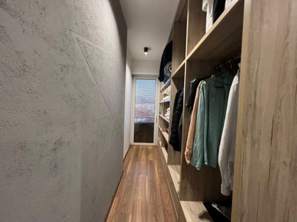 Tirane, jepet me qera apartament 2+1+BLK Kati 6, 98 m² 700 Euro (Rruga Bedri Karapici)