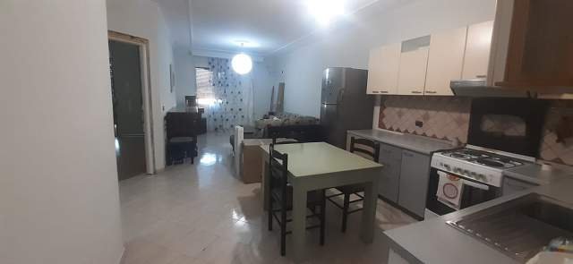 Tirane, jepet me qera 1+1+BLK Kati 1, 700 Euro