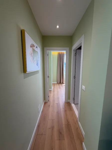 Tirane, shitet apartament 2+1+Ballkon Kati 8, 70 m² 235.000 € (Myslym Shyri)