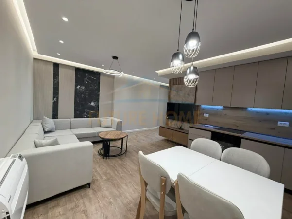 Tirane, shitet apartament 1+1 Kati 3, 84 m² 181.000 € 