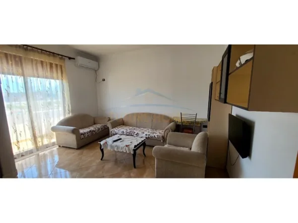 Tirane, jepet me qera apartament 1+1 Kati 7, 67 m² 300 € (RRUGA JORDAN MISJA)