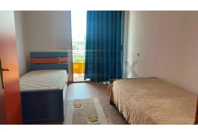 Tirane, jepet me qera apartament 2+1+Aneks Kati 2, 101 m² 650 € (Rruga tefta tashko)