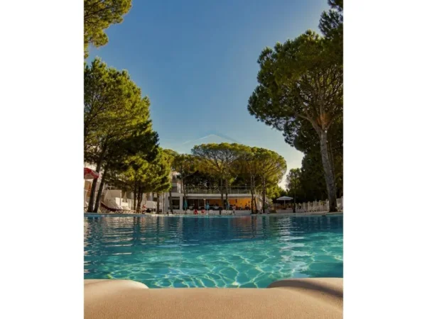 Qerret, shes apartament 3+1+Ballkon , 161 m² 430.000 €