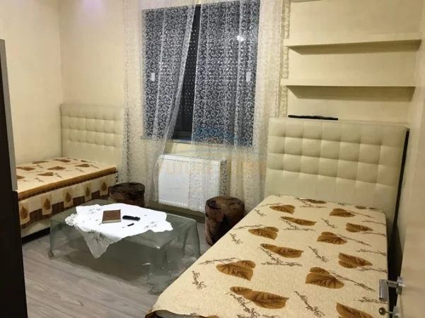 Tirane, shes Vile , 620 m² 450.000 € 