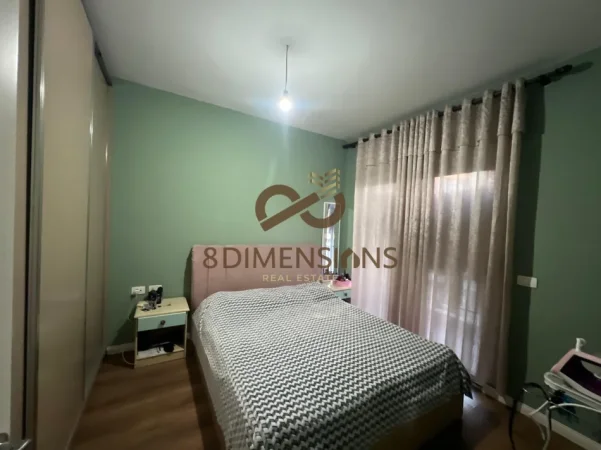 Tirane, shitet apartament 1+1+Ballkon Kati 5, 55 m² 99.000 € (misto mame)