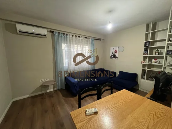 Tirane, shitet apartament 1+1+Ballkon Kati 5, 55 m² 99.000 € (misto mame)