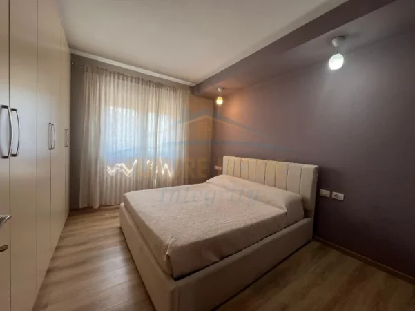 Tirane, jepet me qera apartament 1+1 Kati 1, 54 m² 480 € (Kompleksi Mangalem)