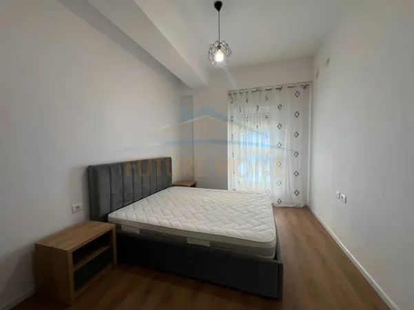 Tirane, jepet me qera apartament 1+1 Kati 2, 53 m² 400 € (Kompleksi Kaimi)