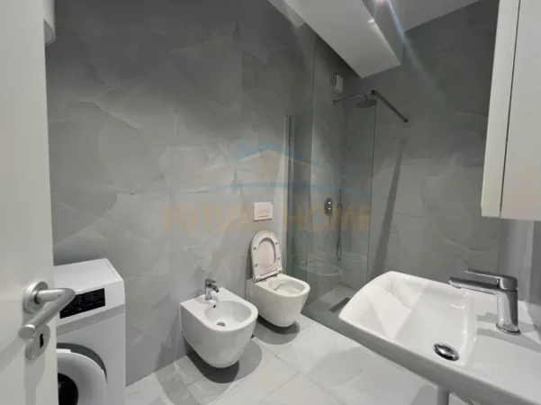 Tirane, jepet me qera apartament 1+1 Kati 2, 53 m² 400 € (Kompleksi Kaimi)