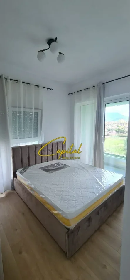 Tirane, jepet me qera apartament 2+1 Kati 5, 72 m² 500 € (ALI DEMI)