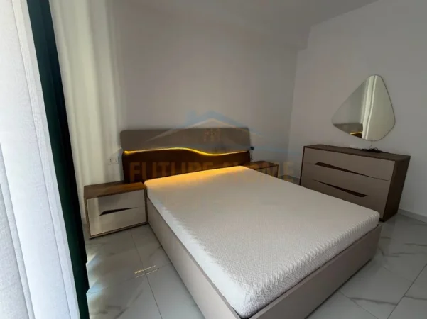 Tirane, jepet me qera apartament 1+1 Kati 4, 75 m² 530 € (Astir)