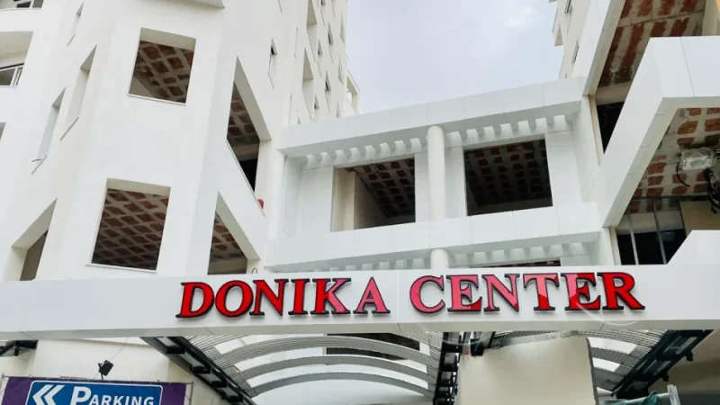 Ambjent biznesi, kati 2, 70 m² Donika Center