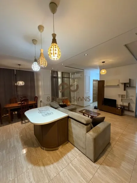 Tirane, jepet me qera apartament 2+1+Ballkon Kati 5, 110 m² 500 € (astir)