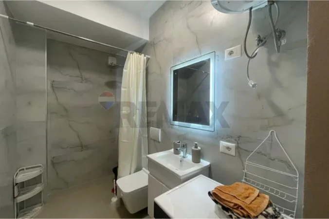 Tirane, jepet me qera apartament 1+1 Kati 0, 50 m² 