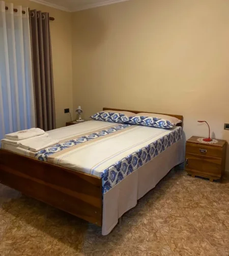 Tirane, jepet me qera apartament 2+1 , 80 m² 650 € (Rruga Shyqyri Ishmi)