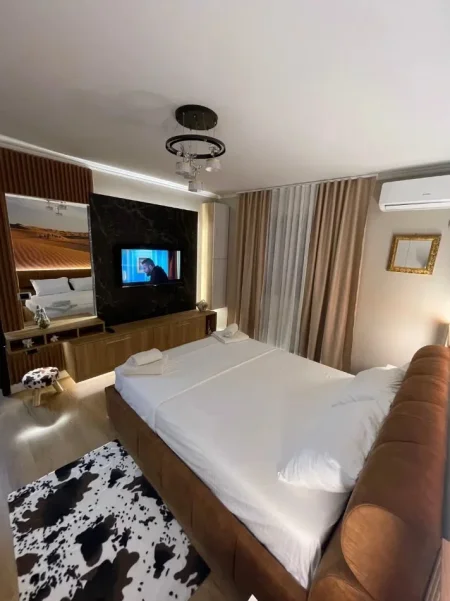 Tirane, jepet me qera apartament 2+1 Kati 4, 75 m² 650 € (IRFAN TOMINI)