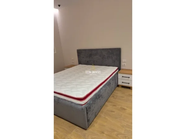 Tirane, jepet me qera apartament 1+1+Ballkon Kati 2, 60 m² 650 € (Bulevardi i Ri)