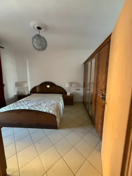 Tirane, jepet me qera apartament 2+1 Kati 1, 100 m² 550 € (Astir)