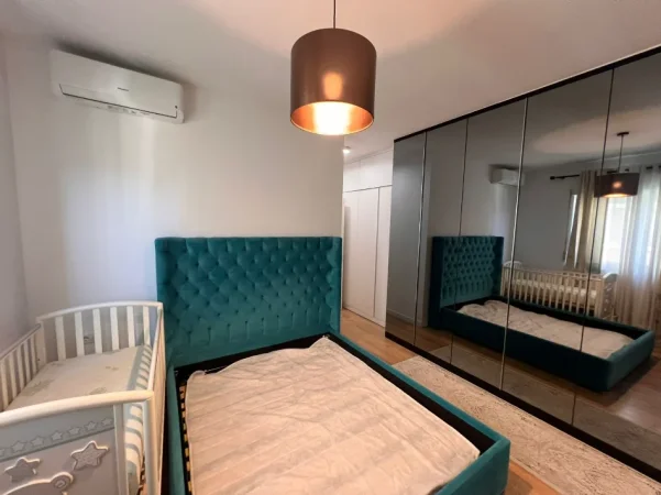 Tirane, shitet apartament 2+1 , 111 m² 275.000 € 