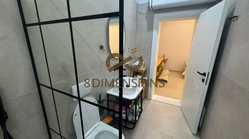 Tirane, jepet me qera apartament 1+1 Kati 2, 55 m² 600 € (vasil shanto)