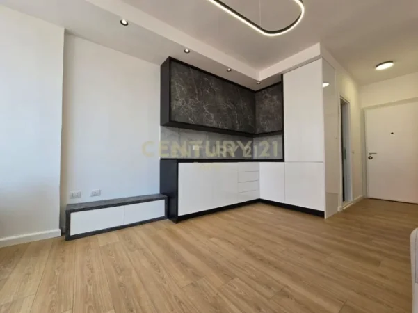 Tirane, jepet me qera apartament 1+1 Kati 4, 35 m² 450 € (komuna e parisit)