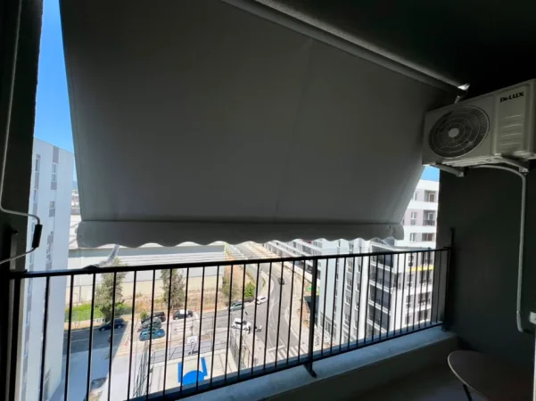 Tirane, jepet me qera apartament 1+1+Ballkon Kati 7, 57 m² 400 € (Univers City)