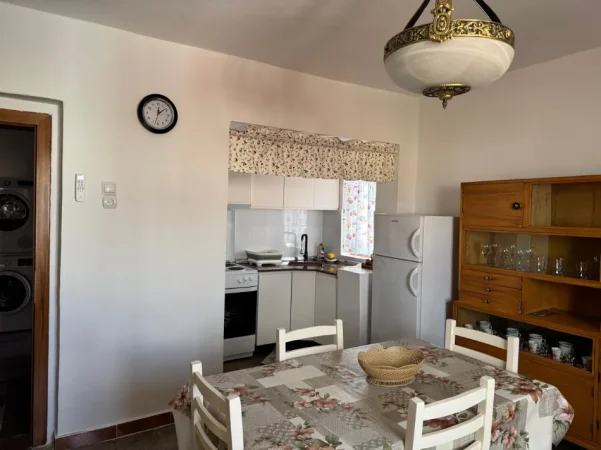 JEPET ME QERA APARTAMENT NE BRRYL, TEK KRYQEZIMI, 500 EURO, UJI DHE INTERNETI  TE PERFSHIRA