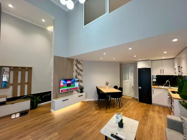 Tirane, shitet apartament duplex 1+1 Kati 2, 66 m² 128.000 € (Liqeni i Thate)