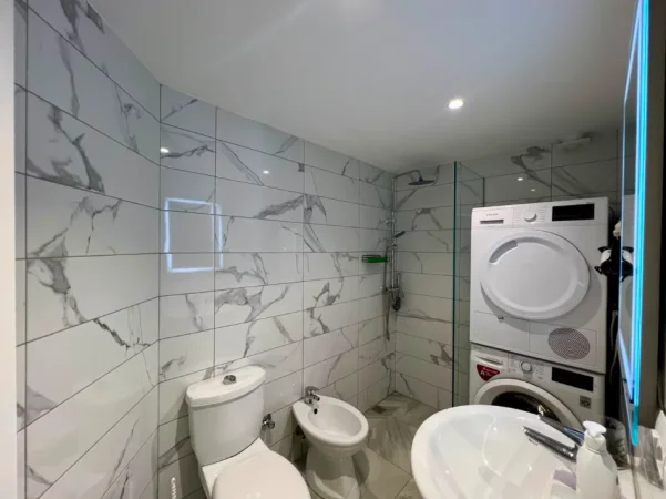 Tirane, shitet apartament duplex 1+1 Kati 2, 66 m² 128.000 € (Liqeni i Thate)