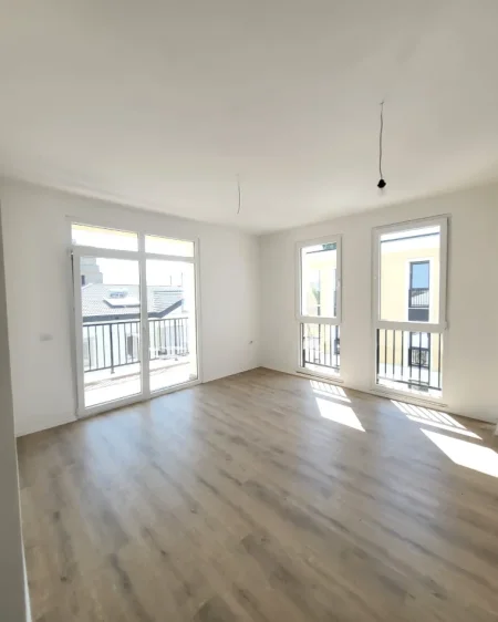 Tirane, shitet apartament 2+1+Ballkon Kati 2, 85 m² 170.320 € (Sauk I Vjeter)